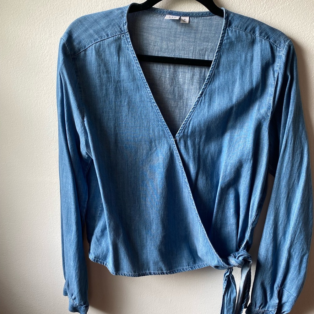 Gap wrap around blouse